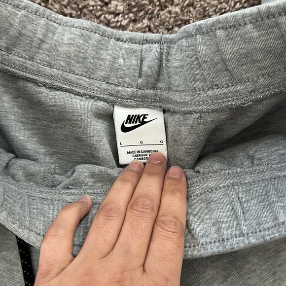Men’s Nike slim fit joggers! - Picture 3 of 6
